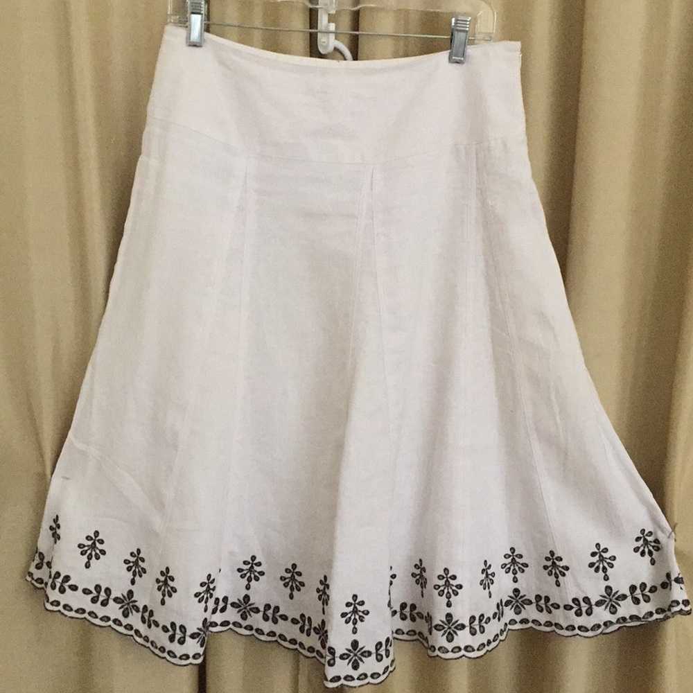 Skirt white linen size 6